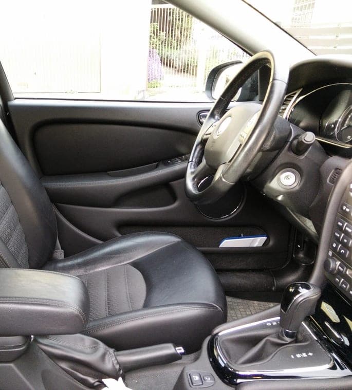 Car driver seat and dashboard